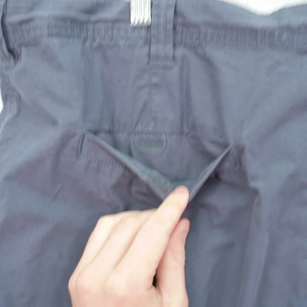 Columbia Shorts Mens -42 / 8- Gray Chino Flat Front High‎ Rise Outdoor Casual Su